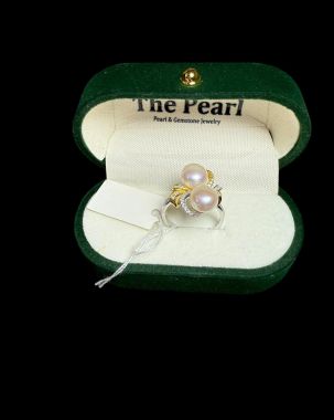 Nhẫn ngọc trai đôi - vẻ đẹp cân bằng