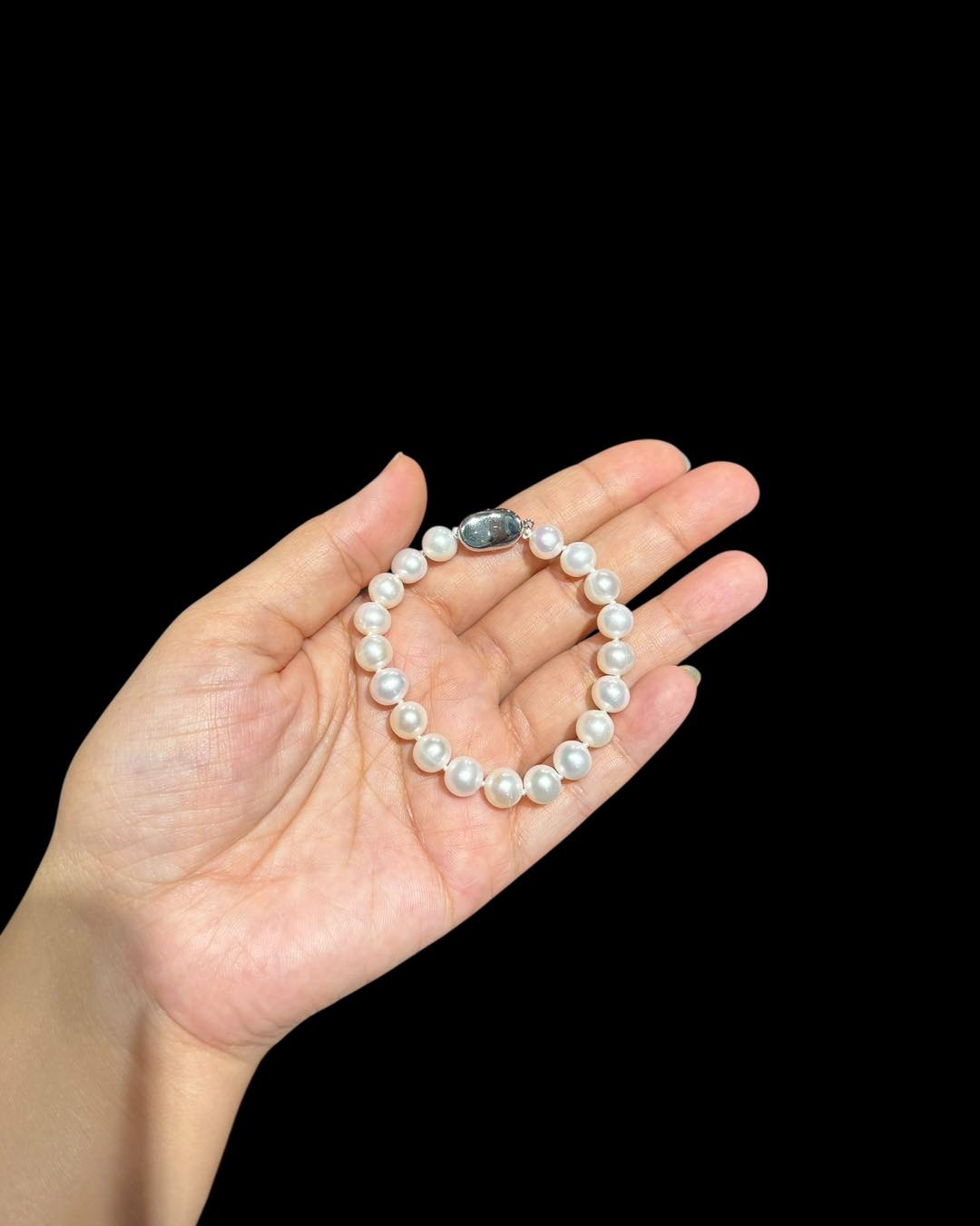 Sale lắc ngọc trai nước ngọt trắng tinh