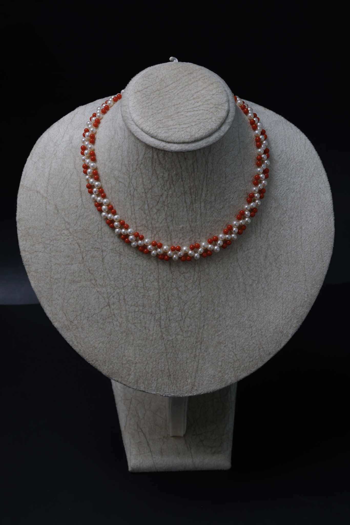 Chuỗi ngọc trai kết hợp san hô