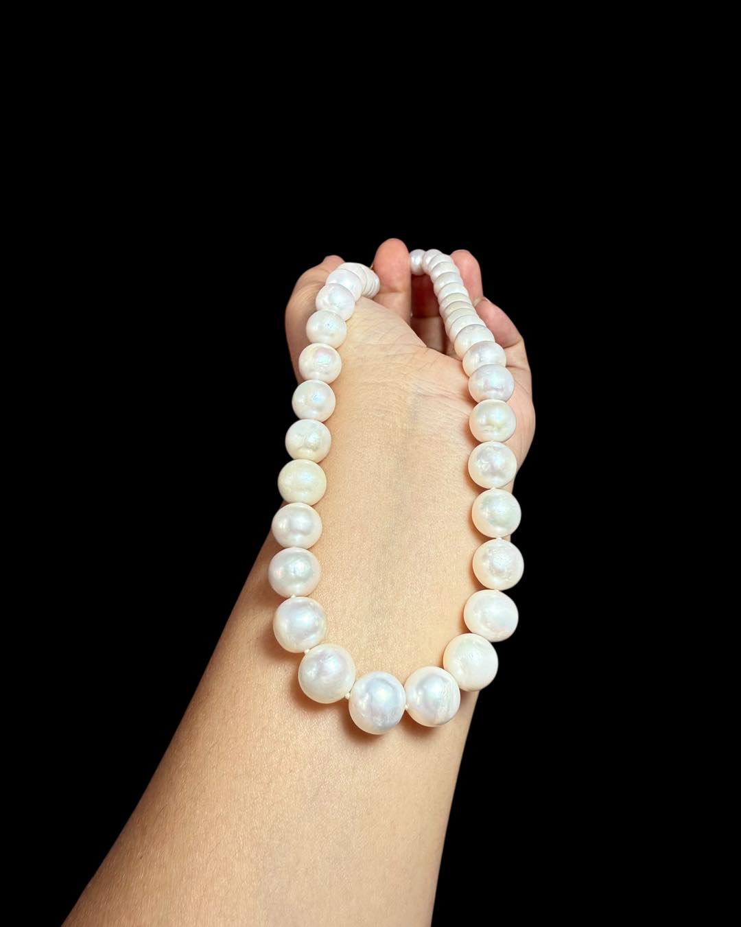 Chuỗi ngọc trai trắng - món quà Noel dịu dàng cho những người thân yêu 